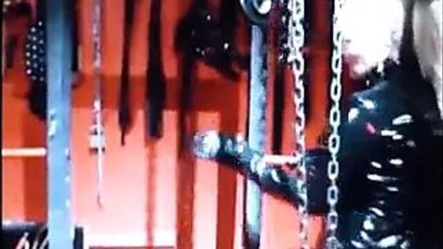 stooges , welcome in dungeon of Mistress Linda